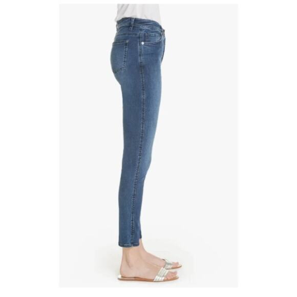St. John Caviar Stretch Cotton Lyocell Skinny Fit Jeans Medium Blue Size 8‎ - Picture 2 of 10